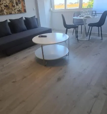 S.soares Olivais Apartament *